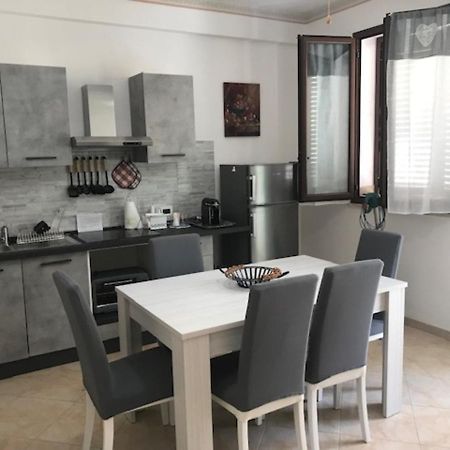 Appartamento 60 Mq A 800 Mt Dalla Spiaggia 카파치 외부 사진