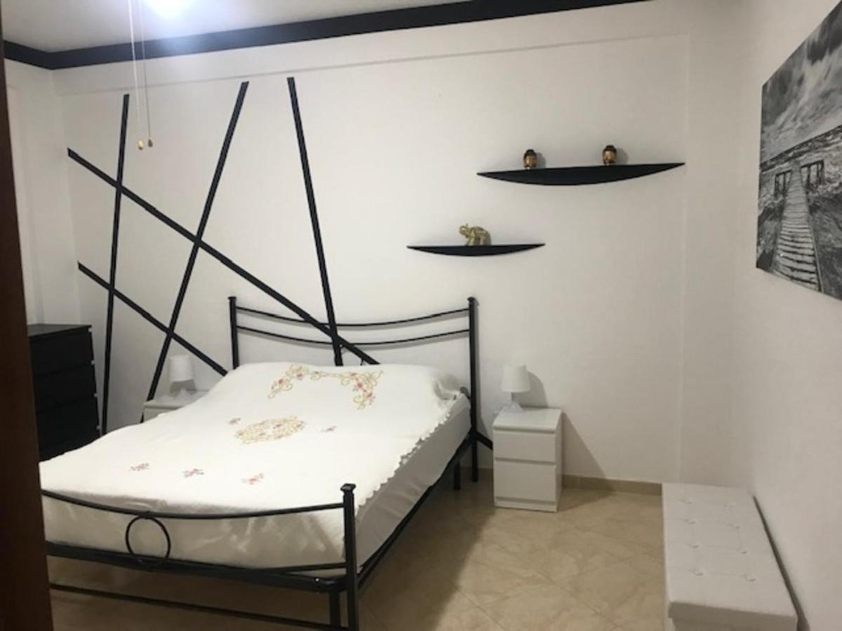 Appartamento 60 Mq A 800 Mt Dalla Spiaggia 카파치 외부 사진