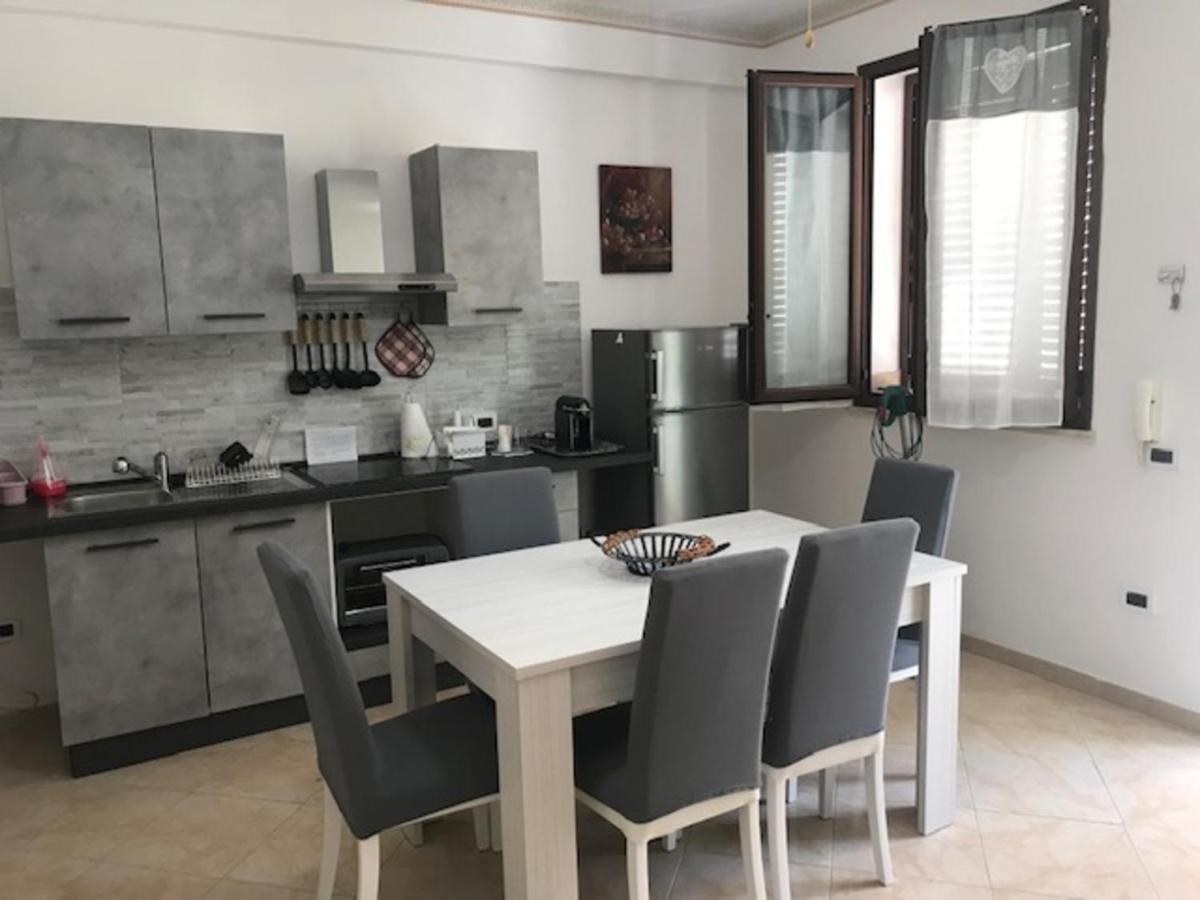 Appartamento 60 Mq A 800 Mt Dalla Spiaggia 카파치 외부 사진